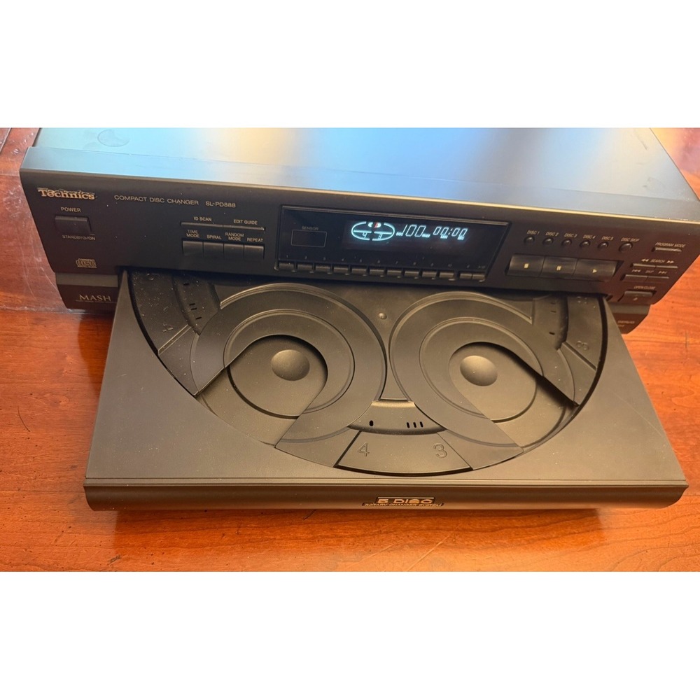 Technics SL-PD868 5-Disc CD Changer Player MASH Digital Servo System — Tested - Picture 1 of 5